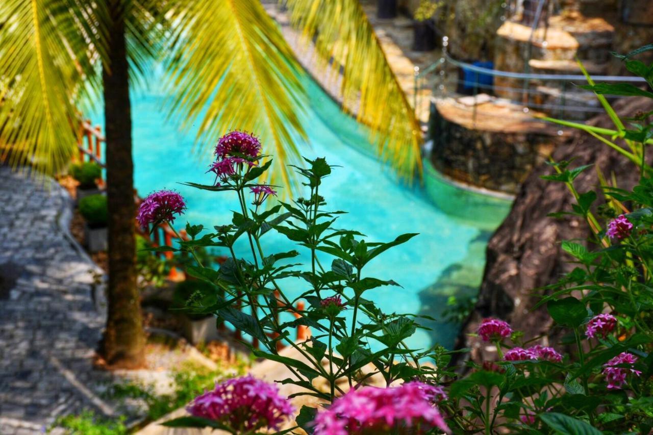 Udf Nature Villa Kandy Bagian luar foto