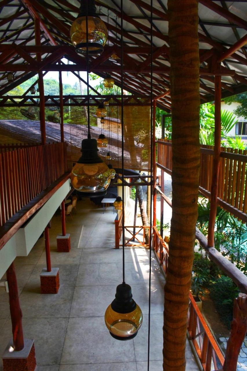 Udf Nature Villa Kandy Bagian luar foto